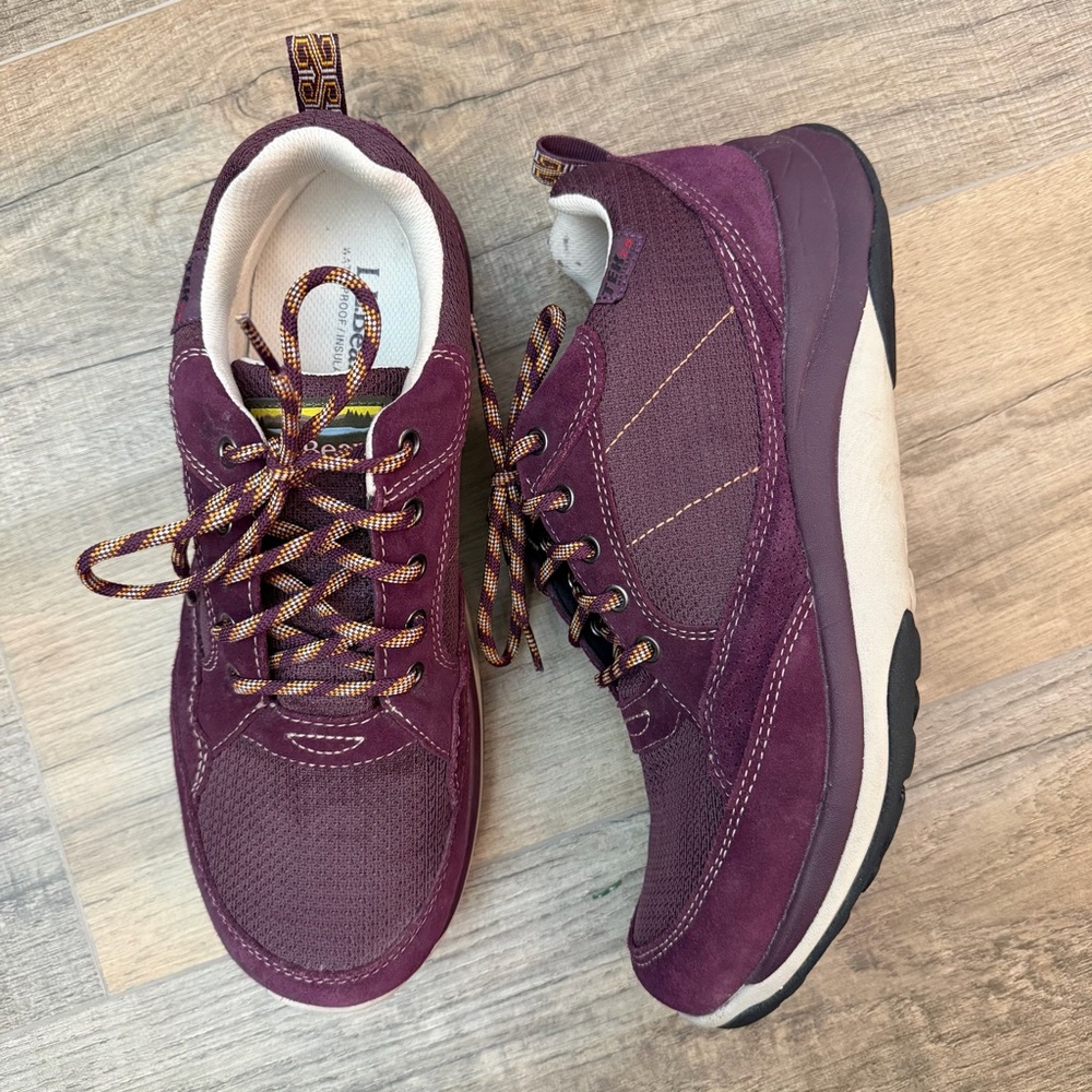 L.L. Bean Women 11 Purple Comfort Walking Shoes Tek 2.5 Waterproof Insulated 200